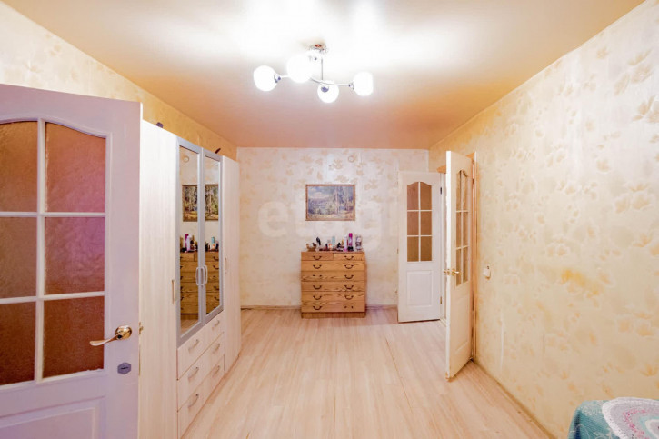 2-комн квартира улица Казакова, 8