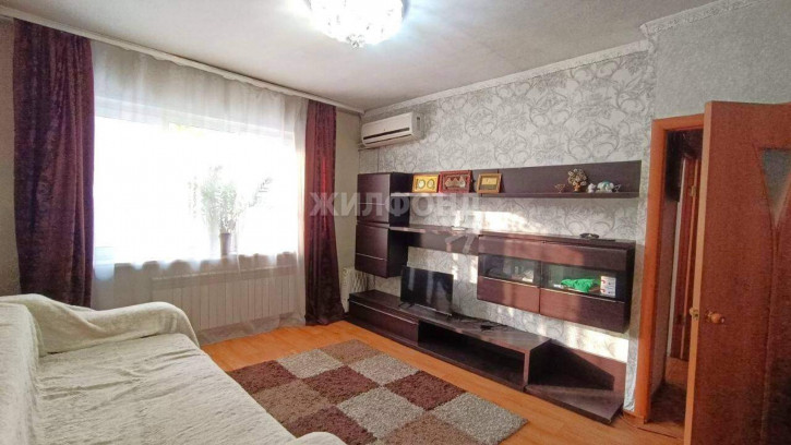 4-комн квартира Кечил-оола улица, д.7е