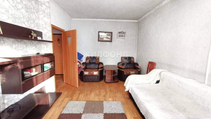 4-комн квартира Кечил-оола улица, д.7е