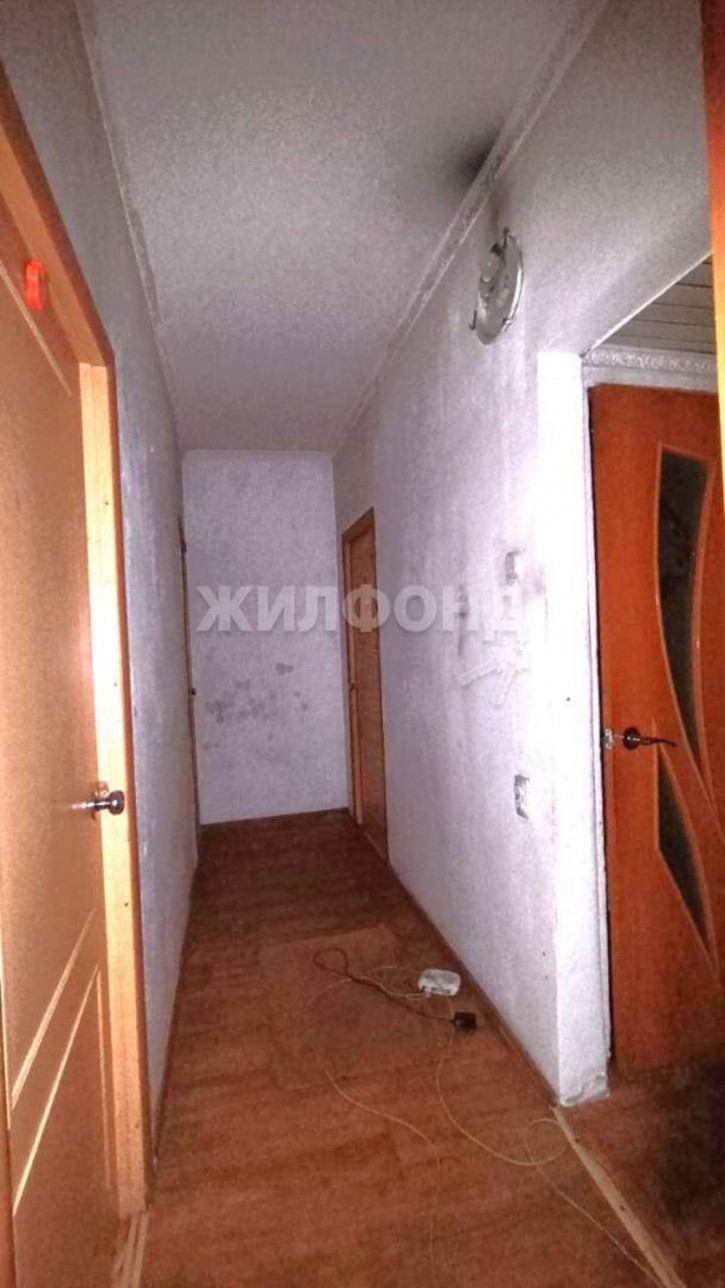 4-комн квартира Кечил-оола улица, д.7е