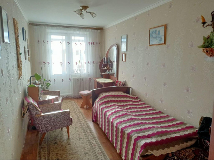 3-комн квартира Героя Шнитникова ул, 20