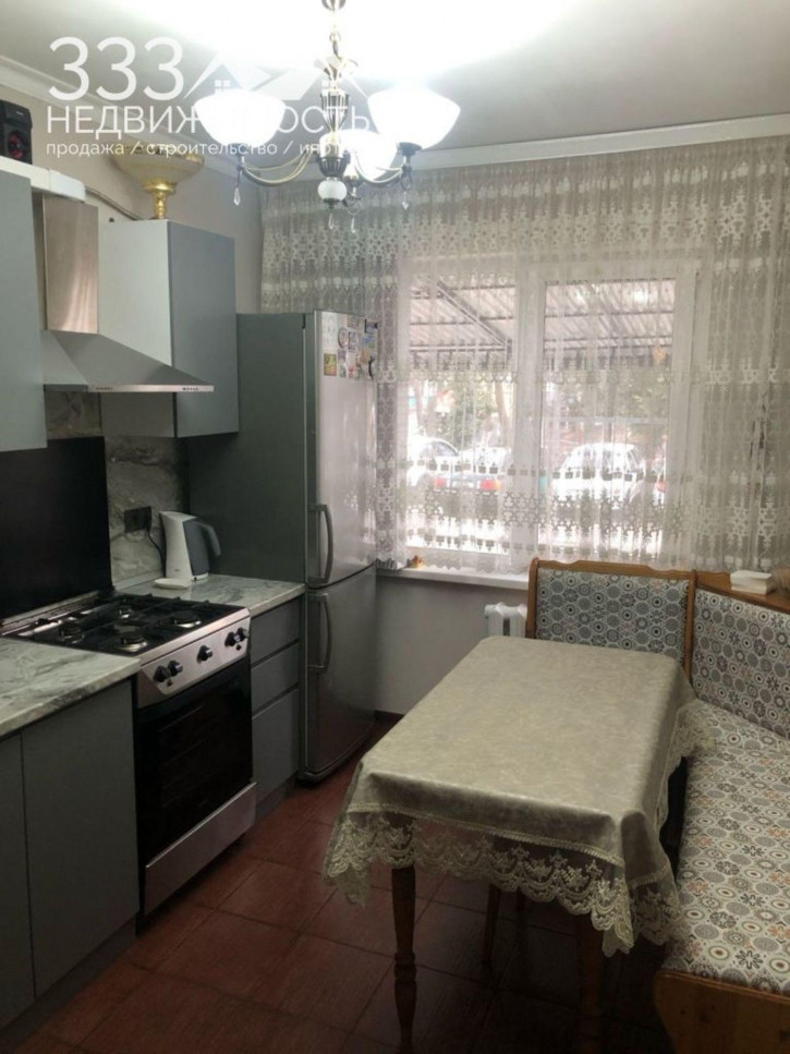 3-комн квартира Генерала Дзусова ул, 27