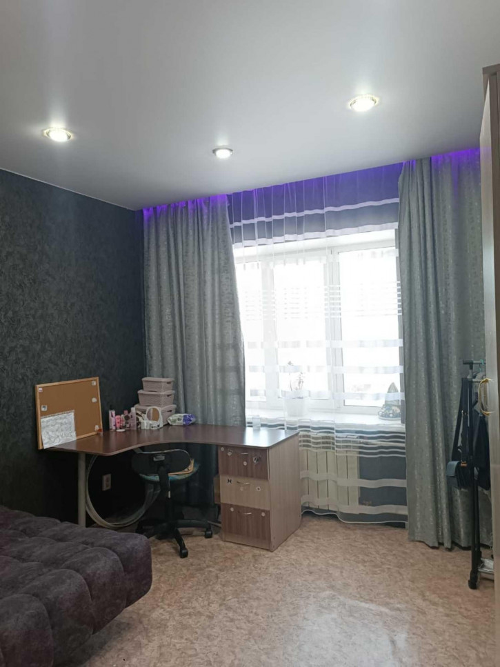 3-комн квартира Братская, 44а