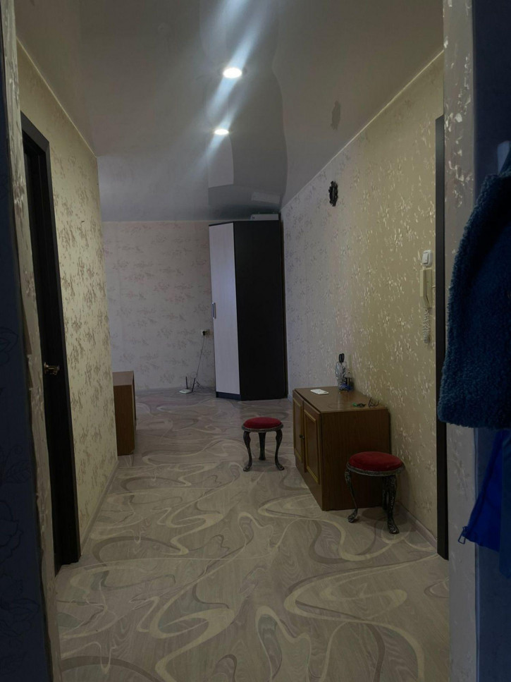 2-комн квартира Карла Маркса, 3