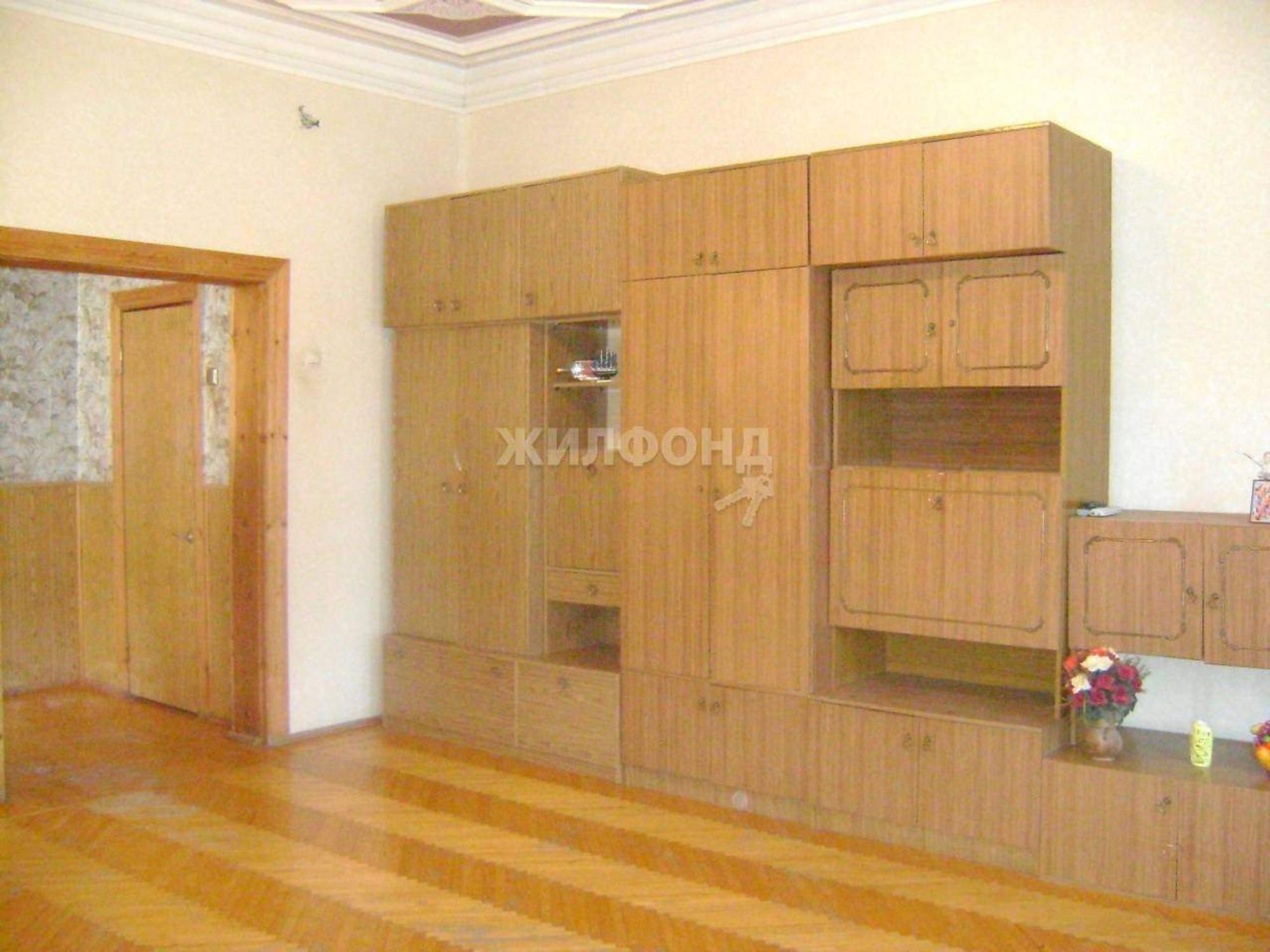 Купить дачу, дом, коттедж за 11 000 000 рублей на Гагарина улица