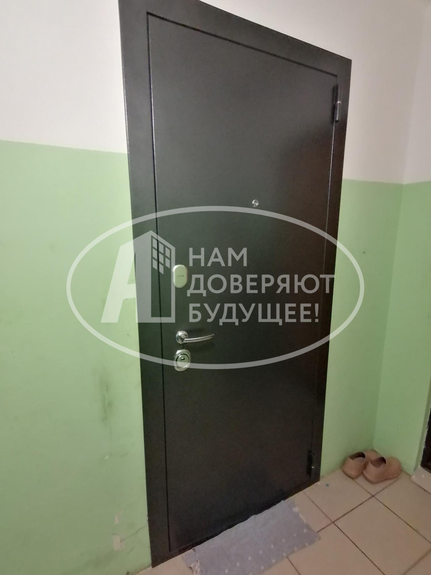 Купить комнату за 450 000 рублей на переулок Строителей, 4/1