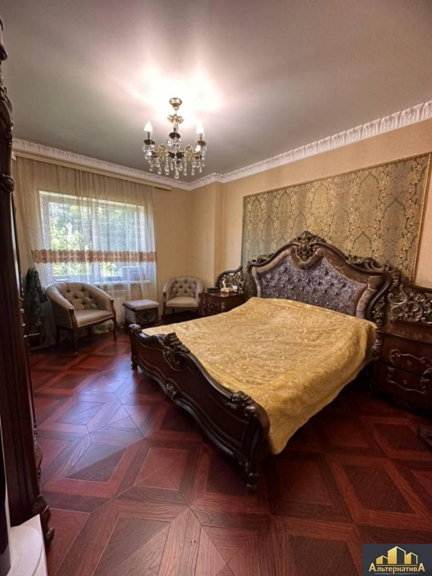Купить дачу, дом, коттедж за 40 000 000 рублей на Фрунзе ул.