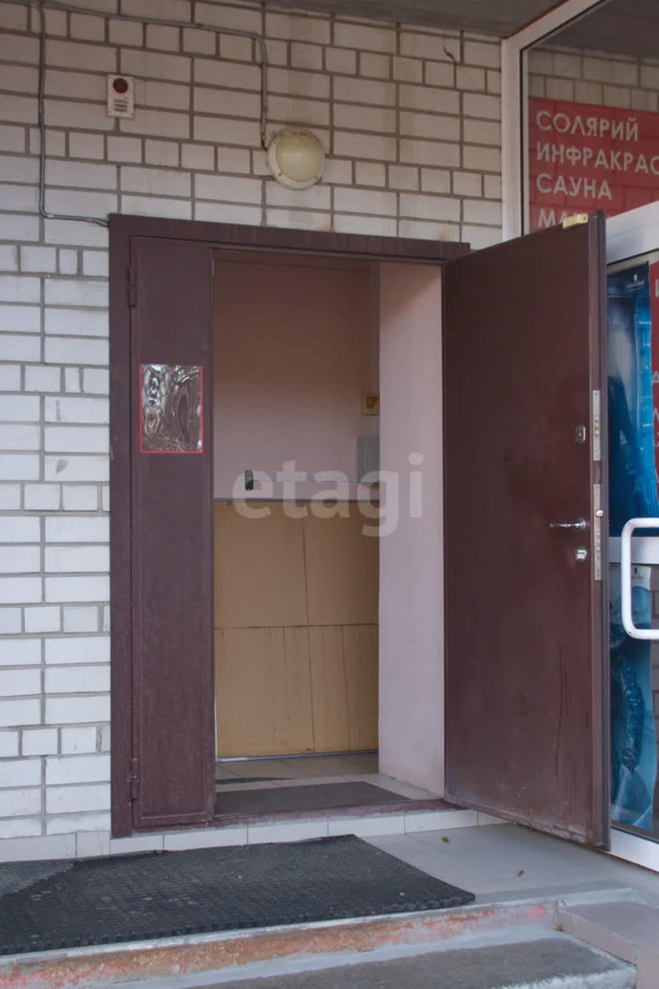 Купить помещение свободного назначения за 14 200 000 рублей на Полевая 27/2