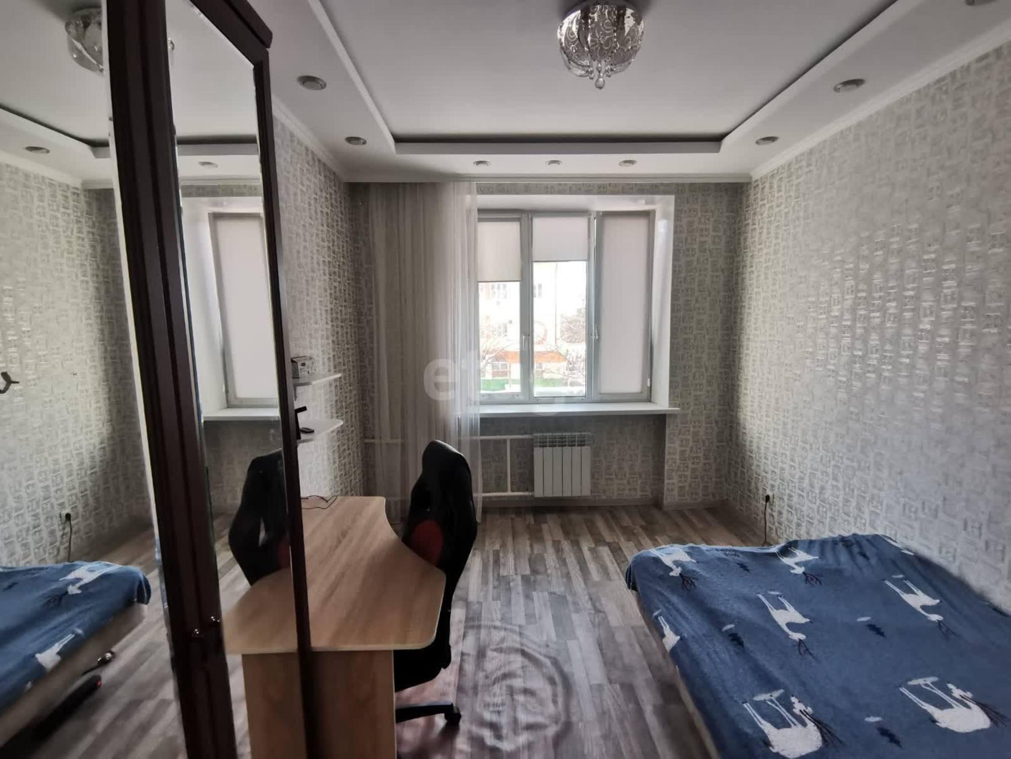 Купить комнату за 1 750 000 рублей на Калинина, 2