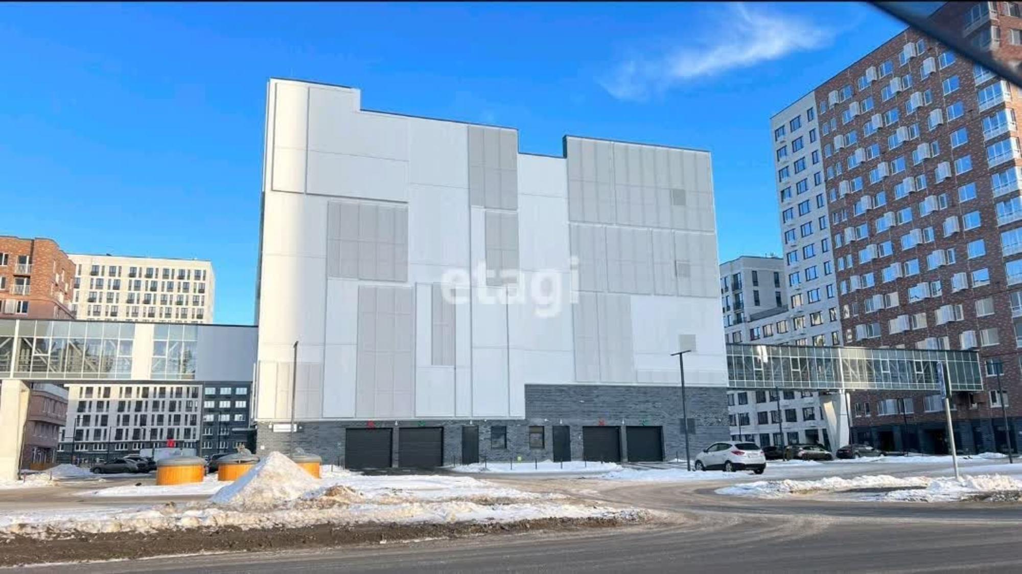 Купить гараж, место в паркинге за 500 000 рублей на Андрея Кореневского 9