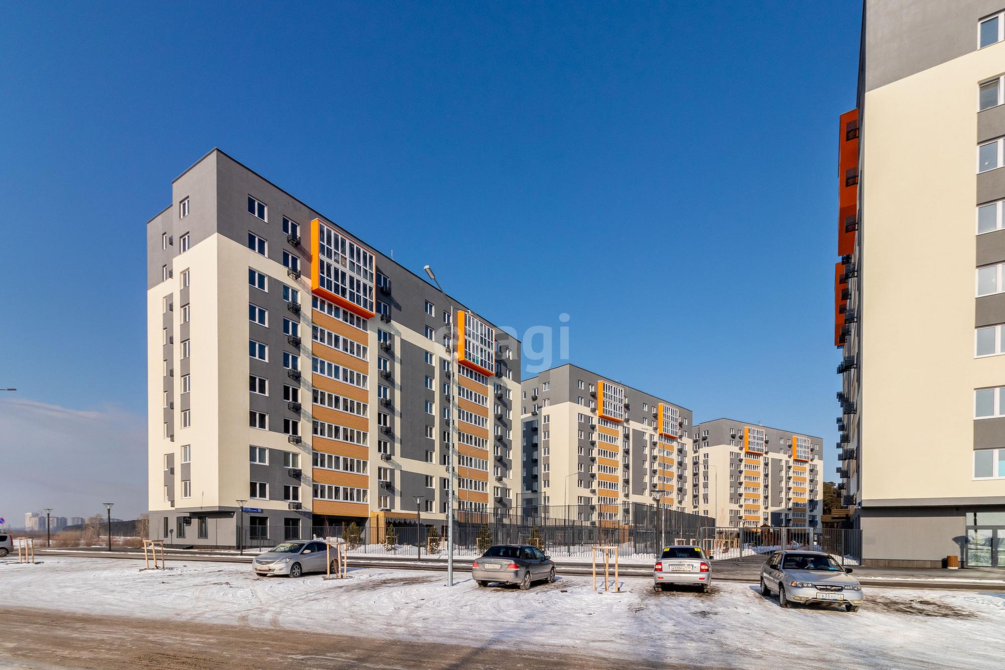 Купить студию за 3 600 000 рублей на Героев Сталинградской битвы, 1