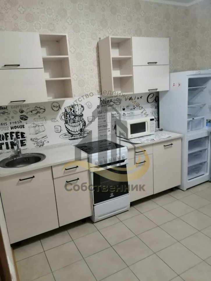 2-комн квартира Степной мкр, 31