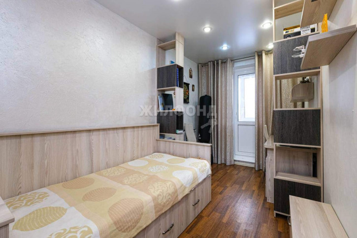 3-комн квартира Кропоткина улица, д.126