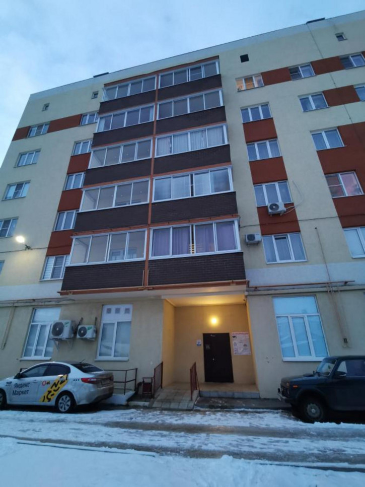 3-комн квартира Семилуки
