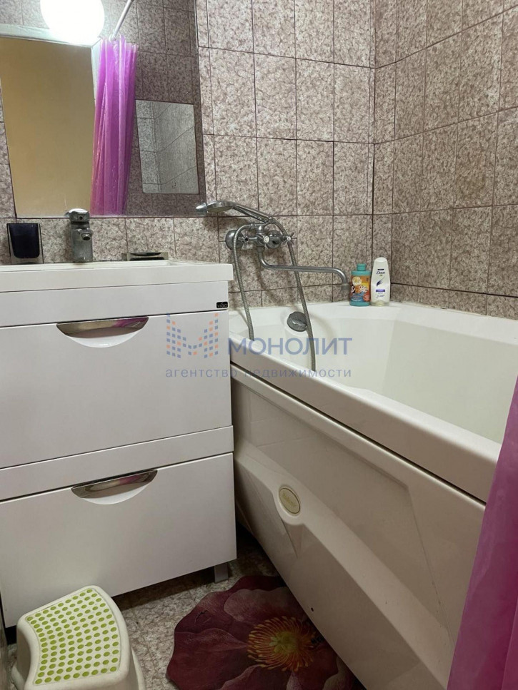 3-комн квартира Дьяконова ул, 40к1