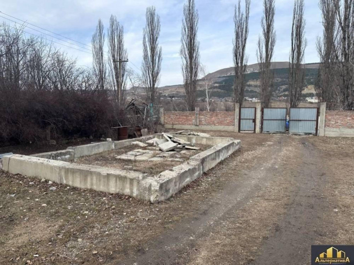 Земельный участок Тепличная ул.