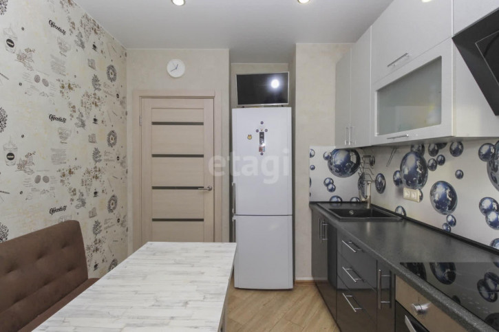 1-комн квартира Конева, 40