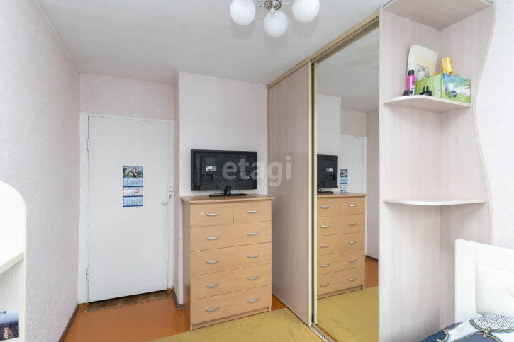 2-комн квартира Широтная, 97