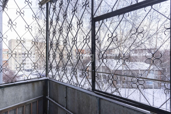 2-комн квартира Широтная, 97