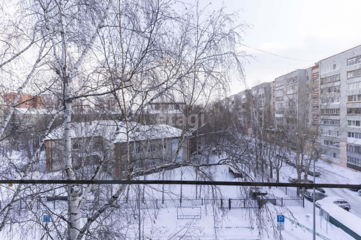 2-комн квартира Широтная, 97