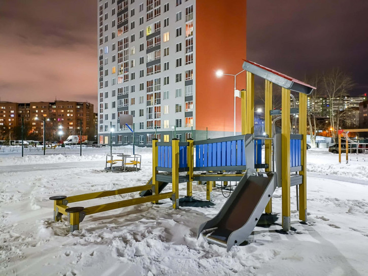 2-комн квартира Ветеранов труда, 9а/3