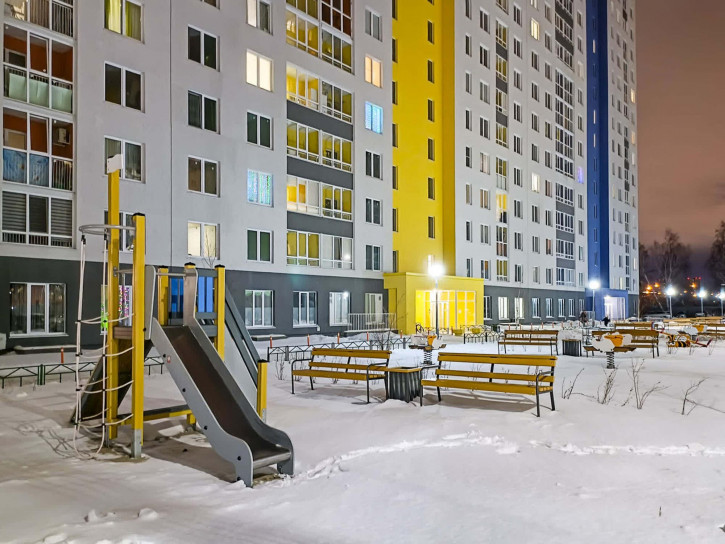 2-комн квартира Ветеранов труда, 9а/3