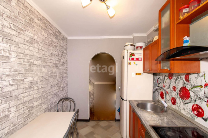 3-комн квартира Ватутина, 18