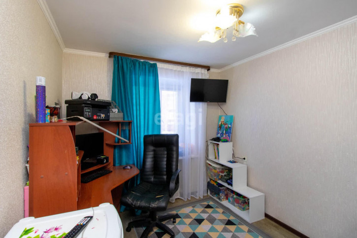 3-комн квартира Ватутина, 18
