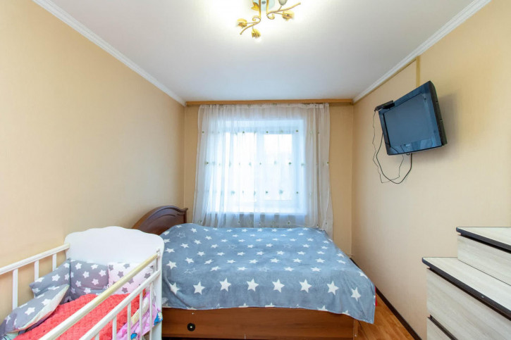 3-комн квартира Ватутина, 18