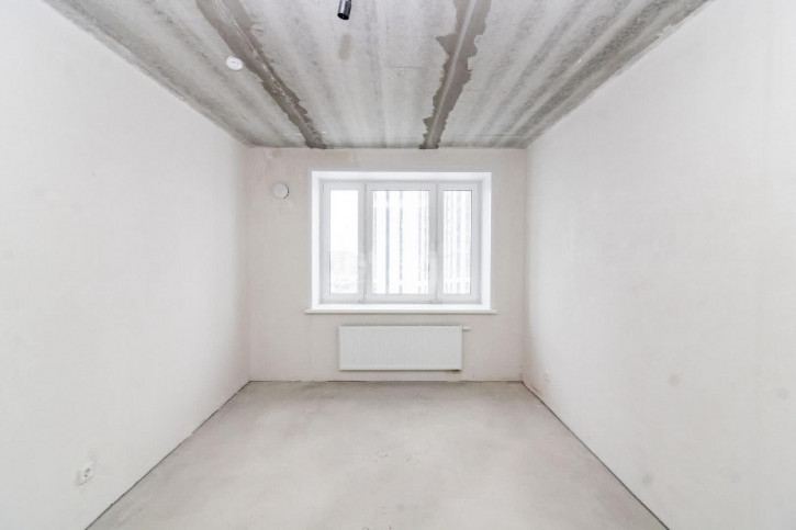 2-комн квартира Республики, 204/11