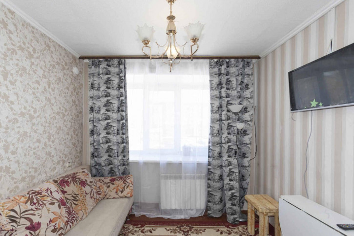 2-комн квартира Гастелло, 56а