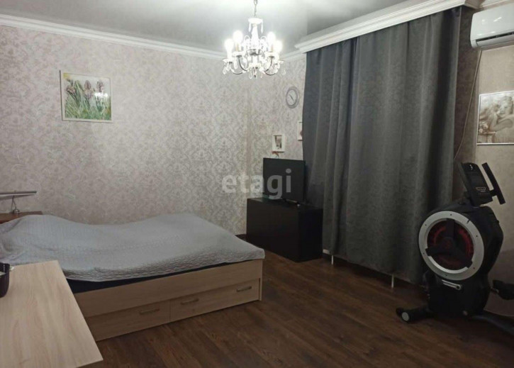 4-комн квартира Таврическая, 9/2