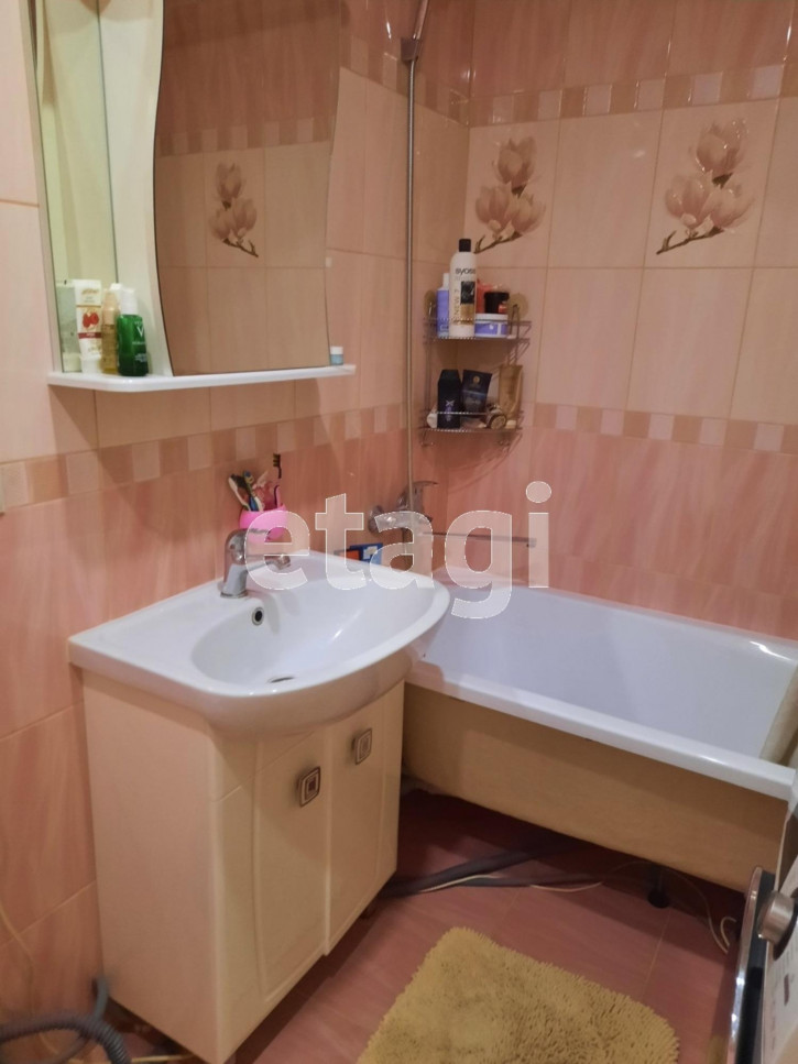 2-комн квартира Голышева, 2/1