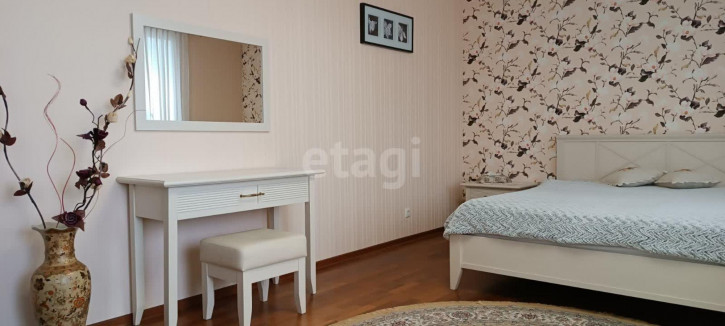 2-комн квартира Волгоградская, 67