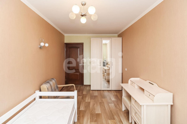 4-комн квартира Щербакова, 88