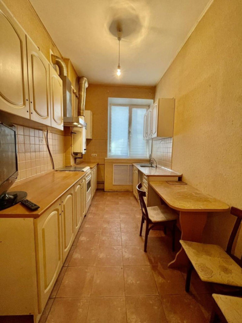 Продажа 3-комн квартиры Гагарина ул, 4