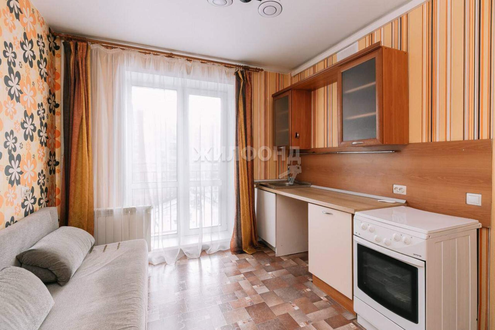 Купить квартиру за 5 099 000 рублей на Выборная улица, д.144/1