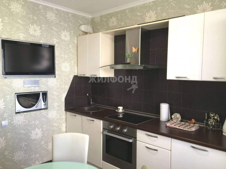 2-комн квартира 15-й микрорайон, д.14