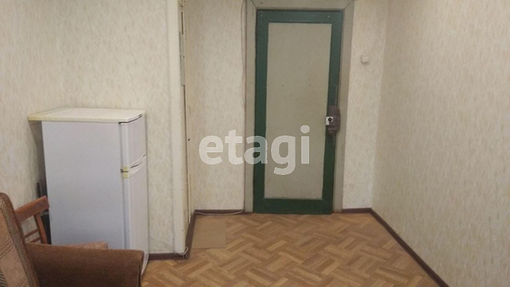 Купить комнату за 380 000 рублей на улица Городской Вал, 11