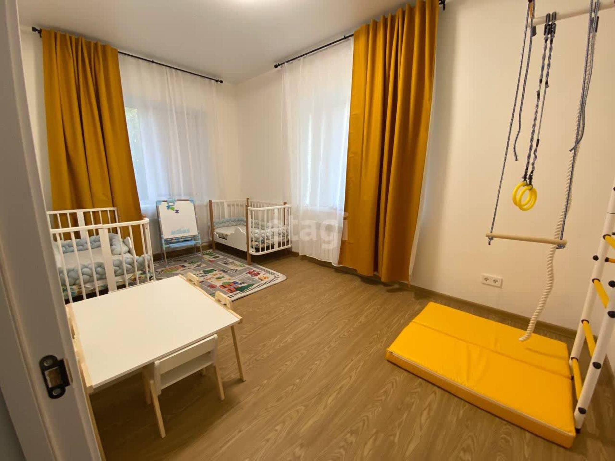 Купить дачу, дом, коттедж за 13 500 000 рублей на Мичурина, 47