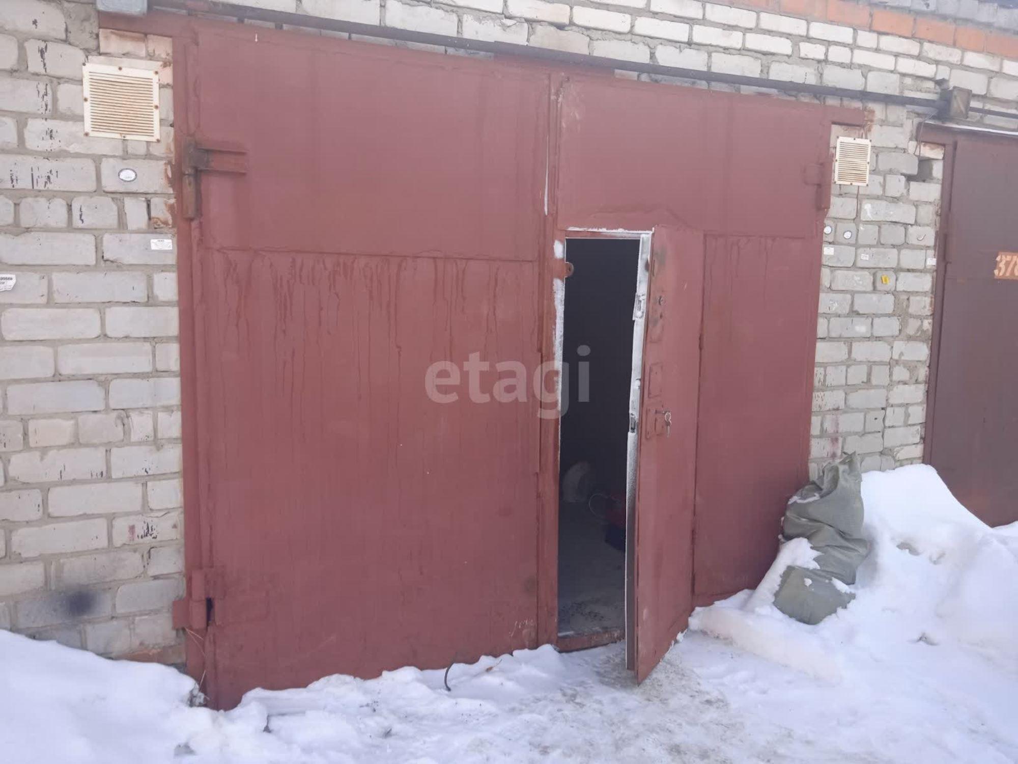 Купить гараж, место в паркинге за 900 000 рублей на Волгоградская 70а