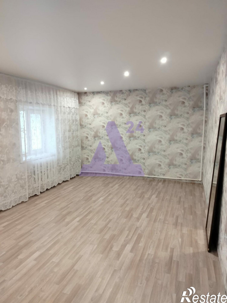 2-комн квартира улица Ефремова, дом 35