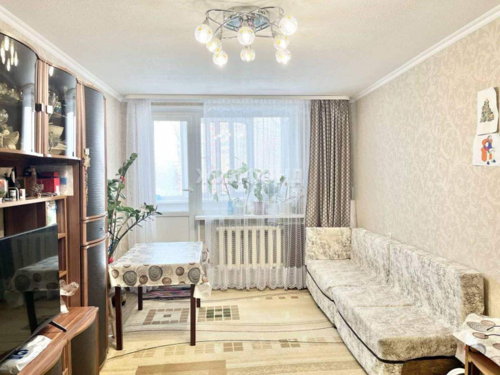 3-комн квартира 5-й микрорайон, д.9