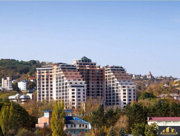 2-комн квартира Шаумяна ул.