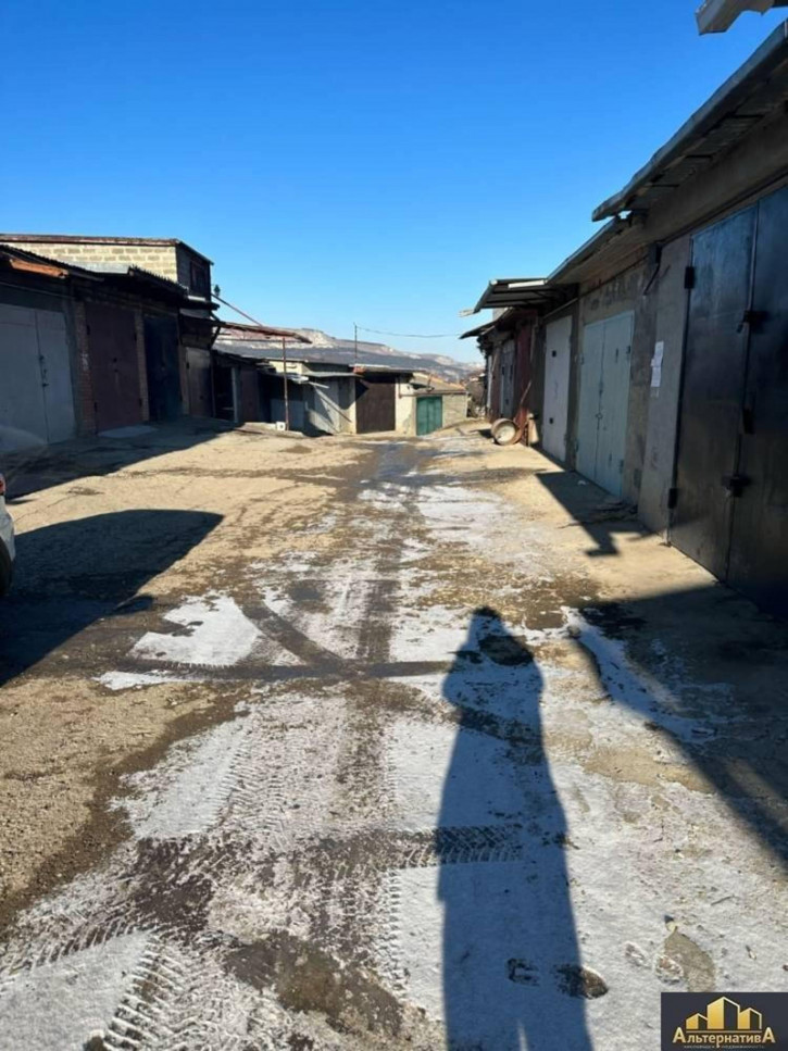 Гараж/парковка 40 лет Октября ул.