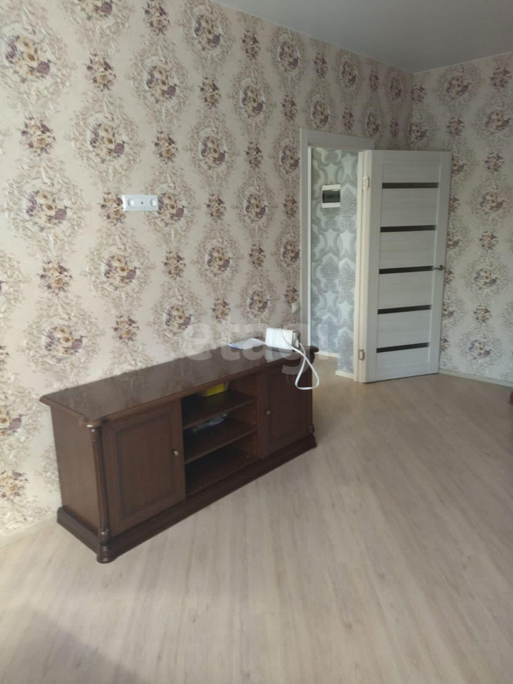 2-комн квартира Комбикормовый завод, 3