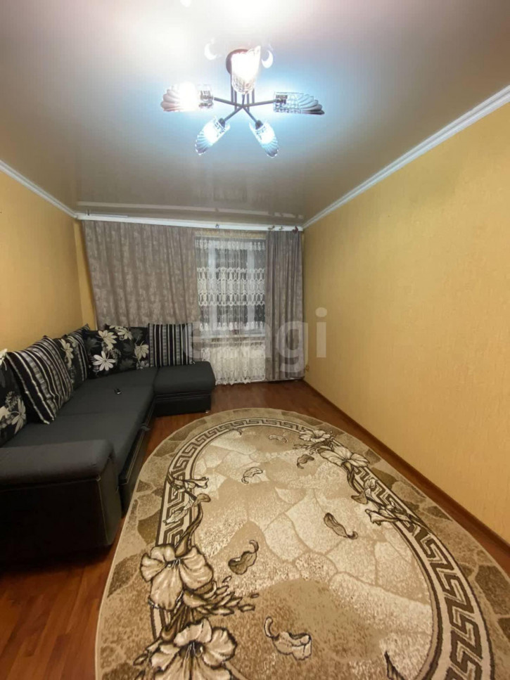 2-комн квартира Кирова, 38