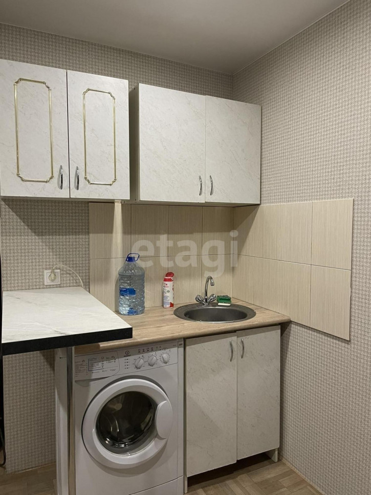 1-комн квартира Энергетиков, 47