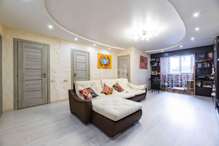3-комн квартира Радищева, 53 к 1