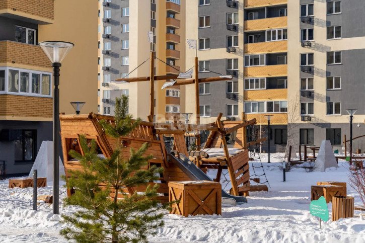Студия Вице-адмирала Воронцова, 1
